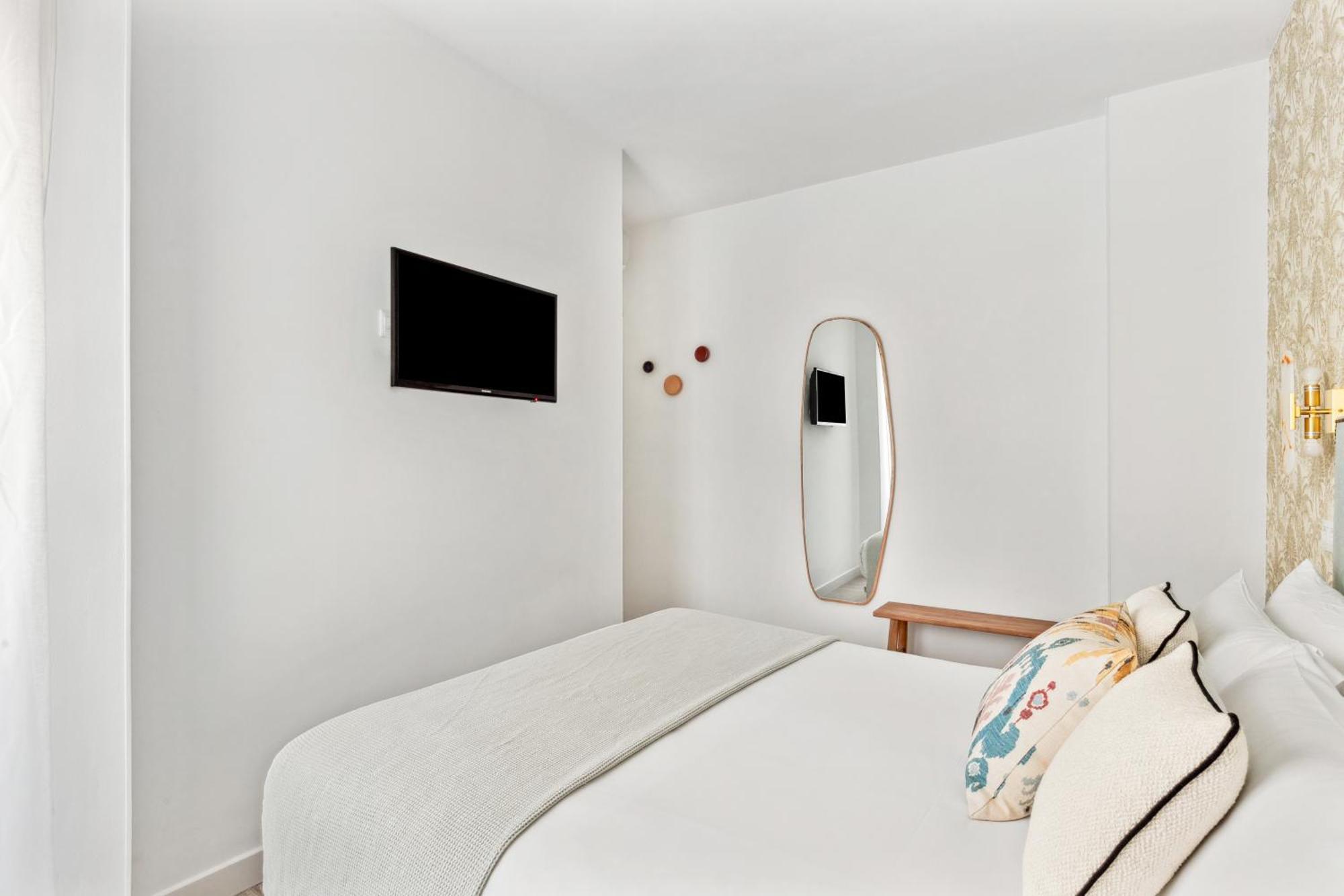 Epidemia & Quite Bedrooms By Ele Apartments Málaga Esterno foto